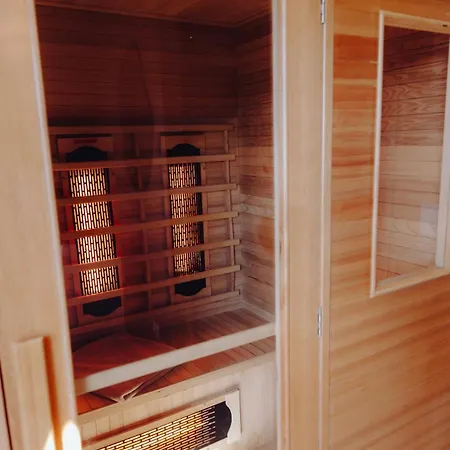 Apartamento Wellness In Center Of